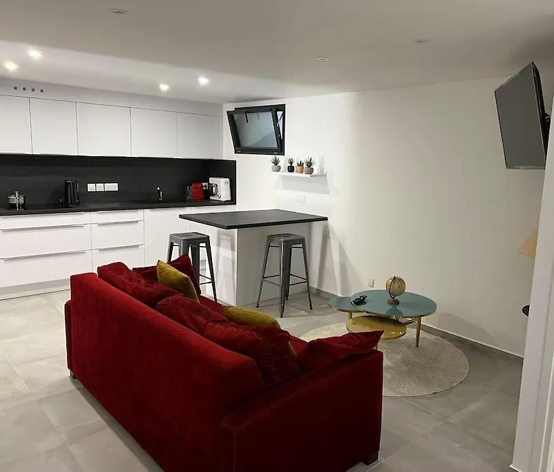 Logement Design Entier Neuf A Paris Gentilly Γαλλία